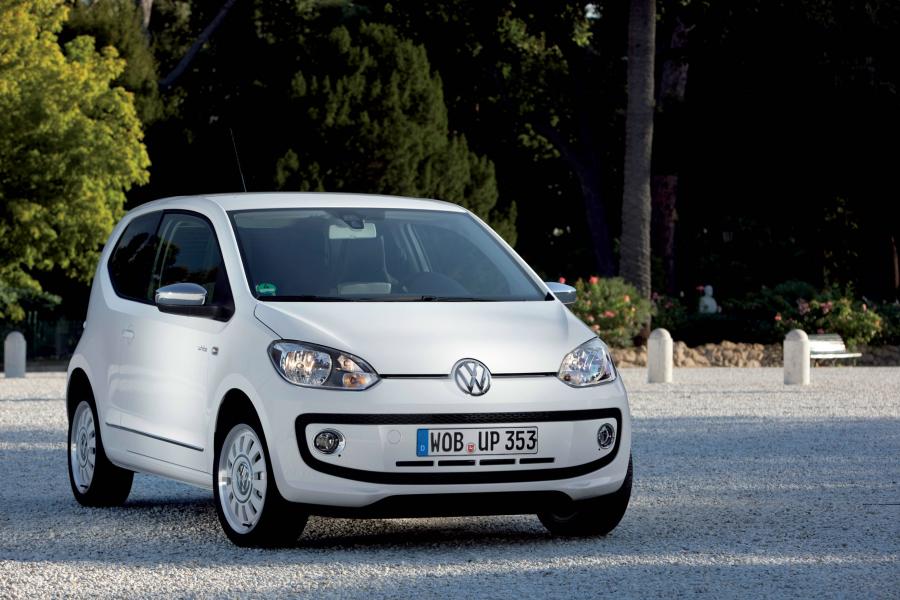  Volkswagen up! 2011 года  (фото 31 из 173)